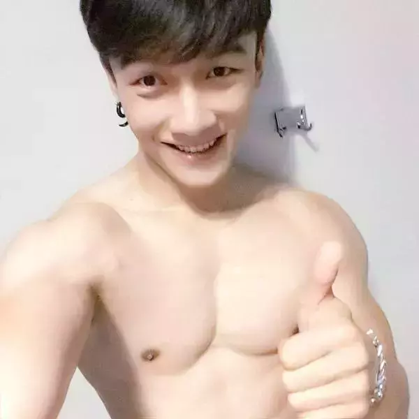 Hunger Homme | Ice Ratawit