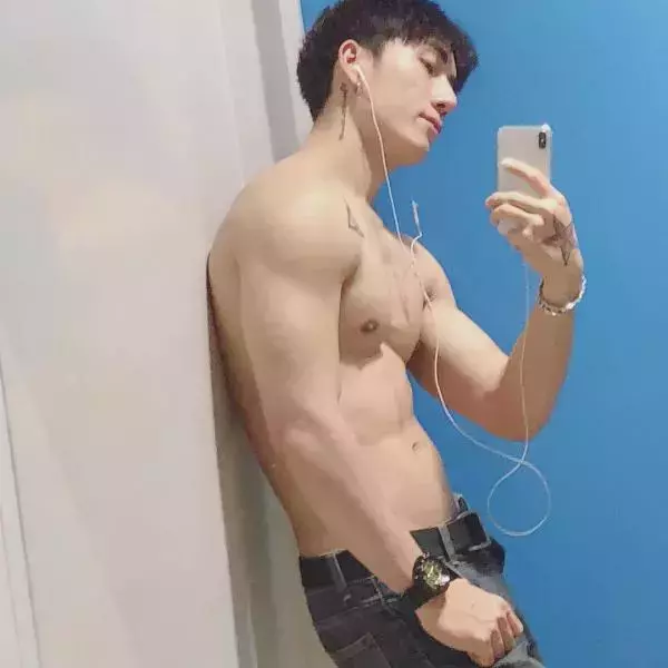 Hunger Homme | Ice Ratawit