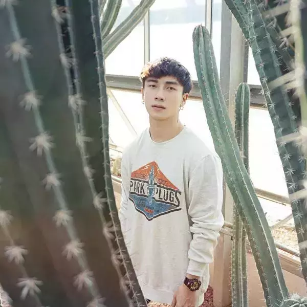 Hunger Homme | Ice Ratawit