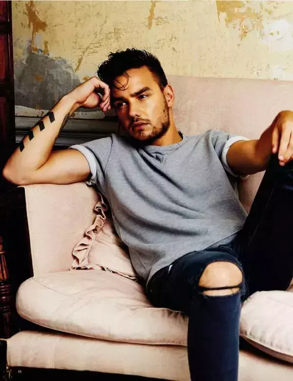 Attitude November 2015