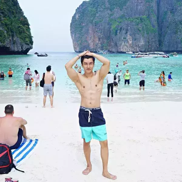 Hunger Homme | Ice Ratawit