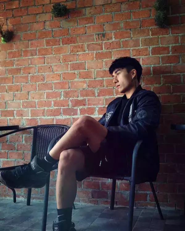 Hunger Homme | Ice Ratawit
