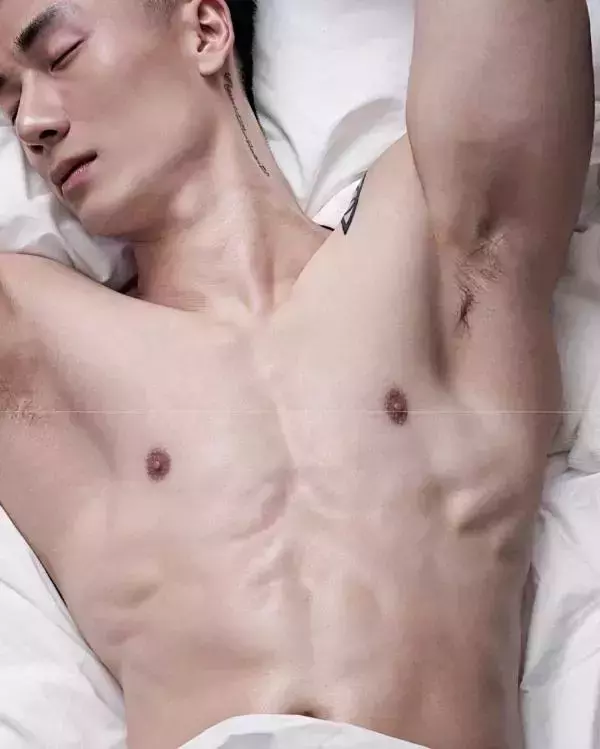 Hunger Homme | Ice Ratawit