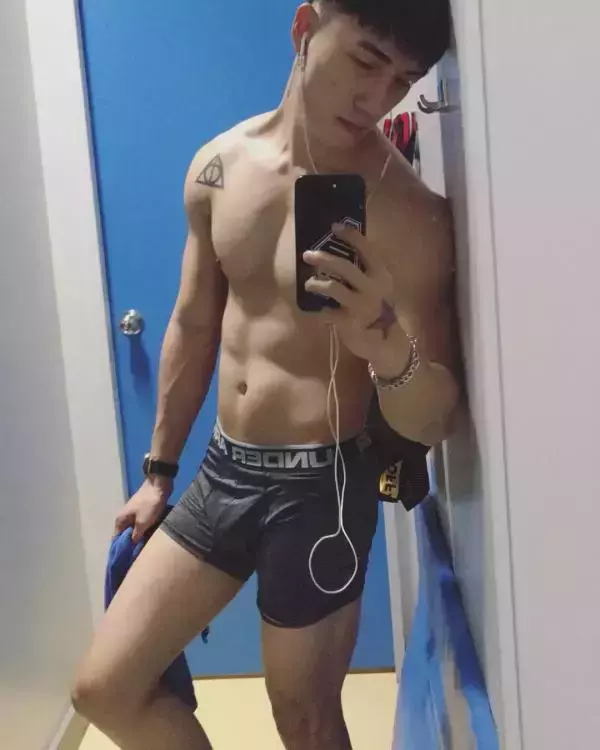 Hunger Homme | Ice Ratawit