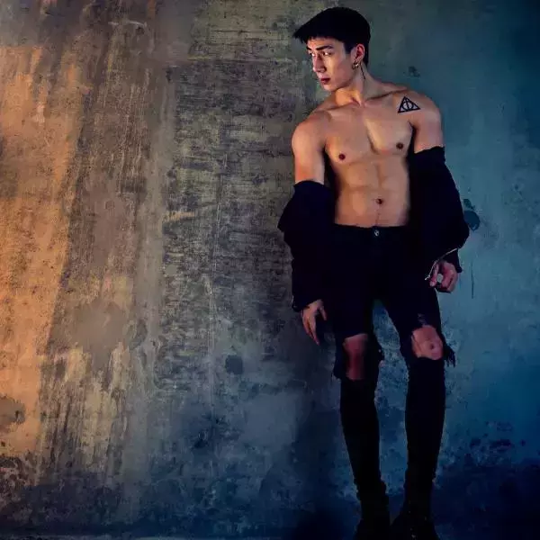 Hunger Homme | Ice Ratawit