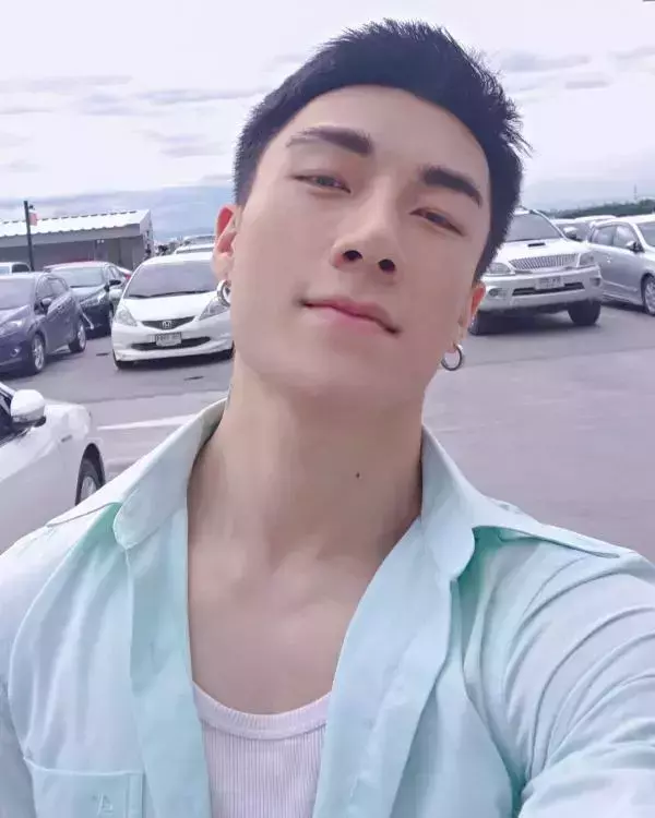 Hunger Homme | Ice Ratawit