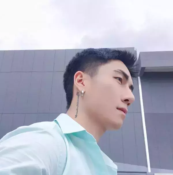 Hunger Homme | Ice Ratawit