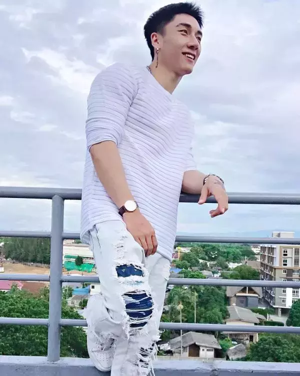 Hunger Homme | Ice Ratawit
