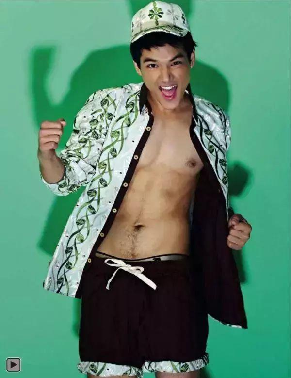 Attitude February 2014