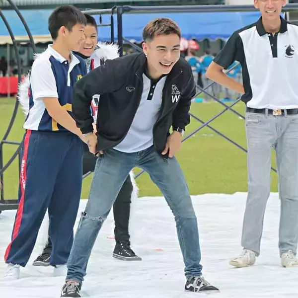 Hunger Homme | Ice Ratawit