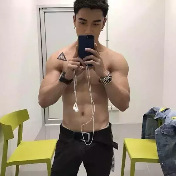 Hunger Homme | Ice Ratawit
