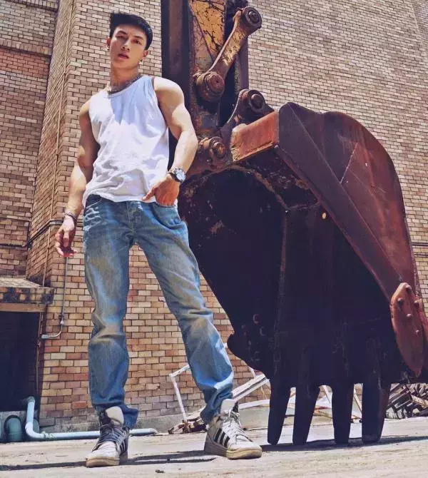 Hunger Homme | Ice Ratawit