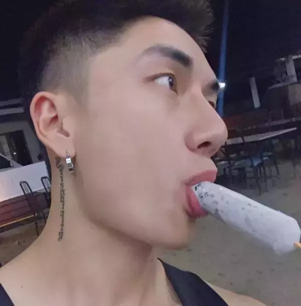 Hunger Homme | Ice Ratawit