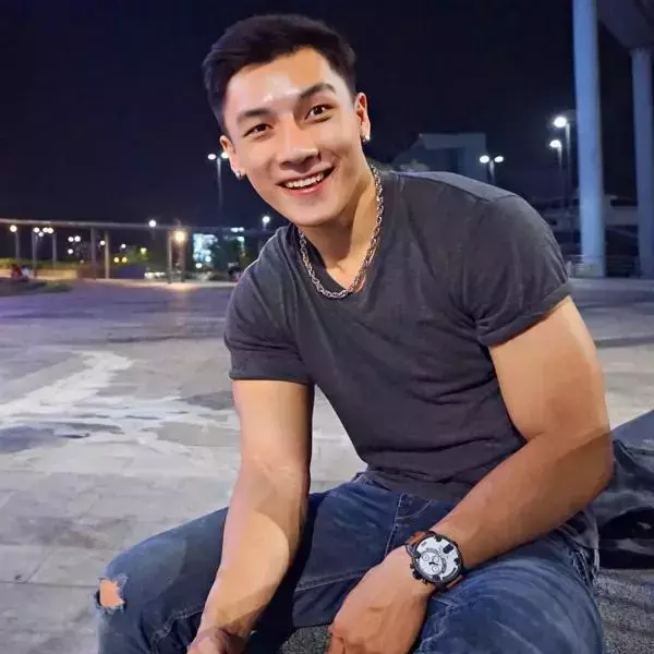 Hunger Homme | Ice Ratawit