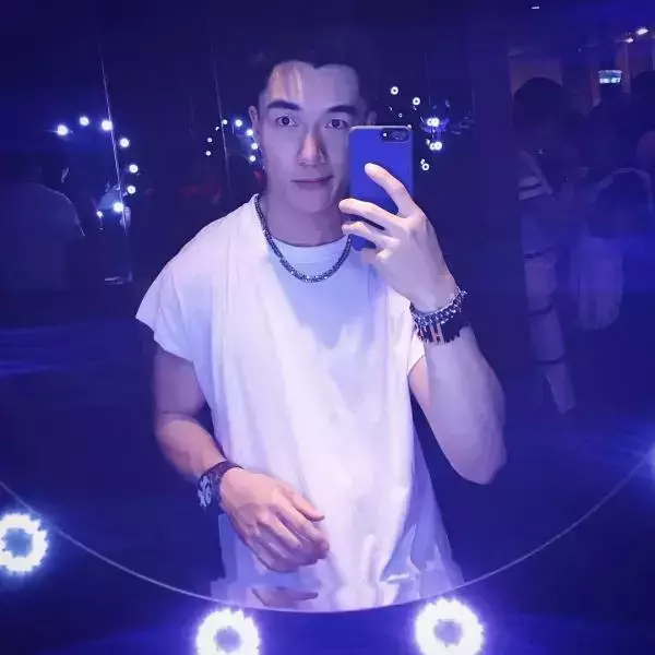 Hunger Homme | Ice Ratawit