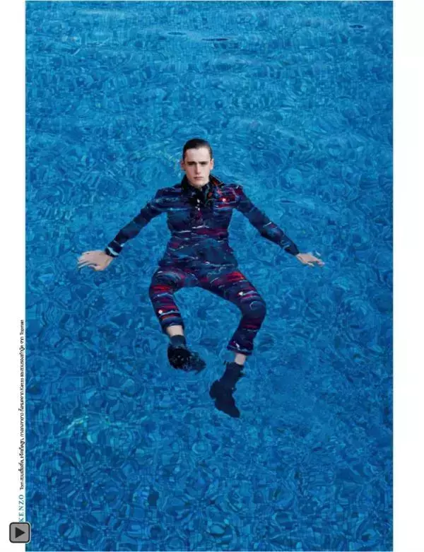Attitude October 2013
