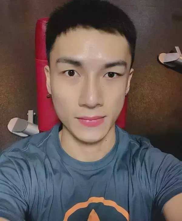 Hunger Homme | Ice Ratawit