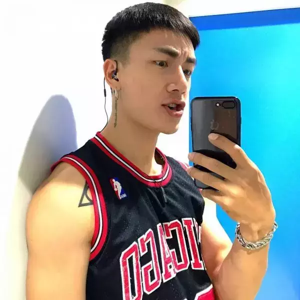 Hunger Homme | Ice Ratawit