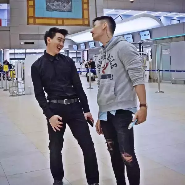 Hunger Homme | Ice Ratawit
