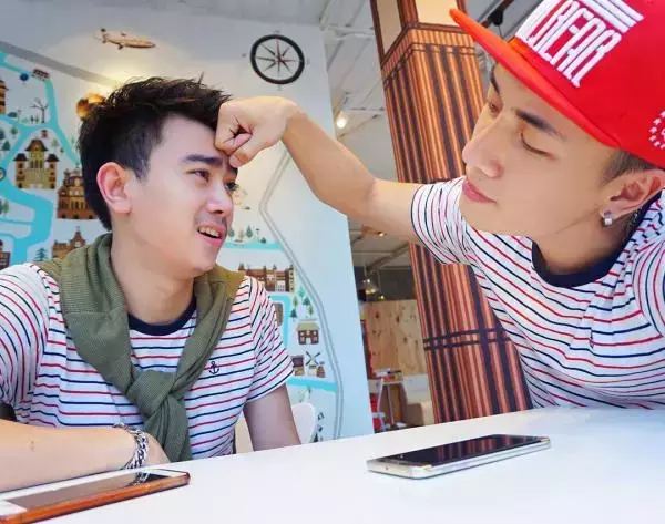 Hunger Homme | Ice Ratawit