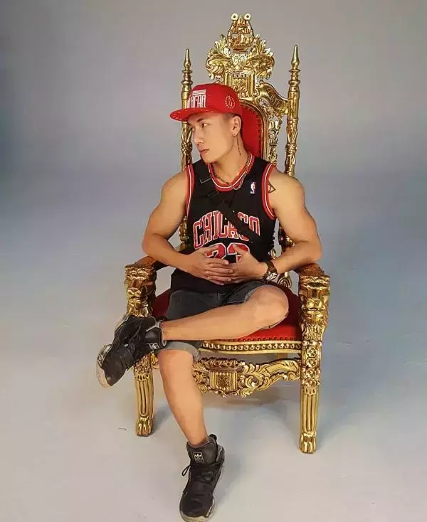 Hunger Homme | Ice Ratawit