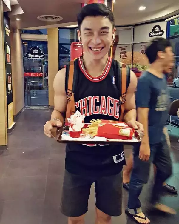 Hunger Homme | Ice Ratawit