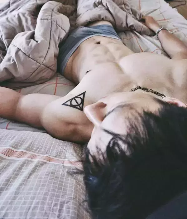 Hunger Homme | Ice Ratawit