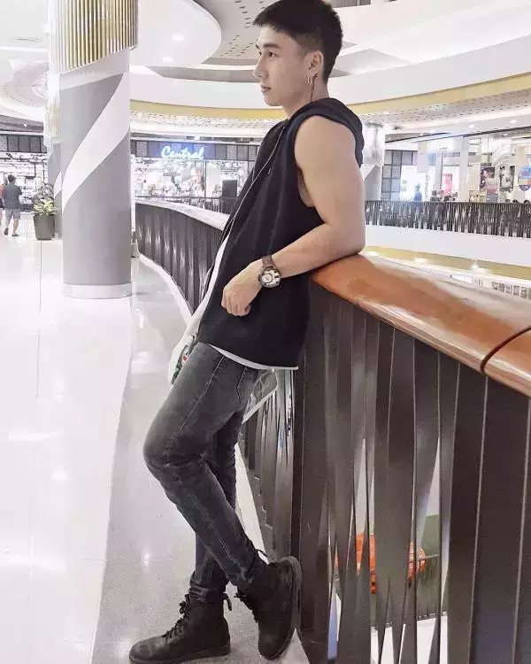 Hunger Homme | Ice Ratawit