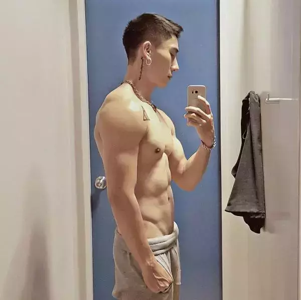 Hunger Homme | Ice Ratawit