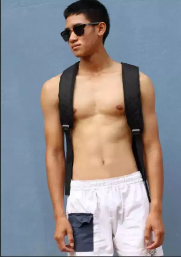 Alexis Men 2