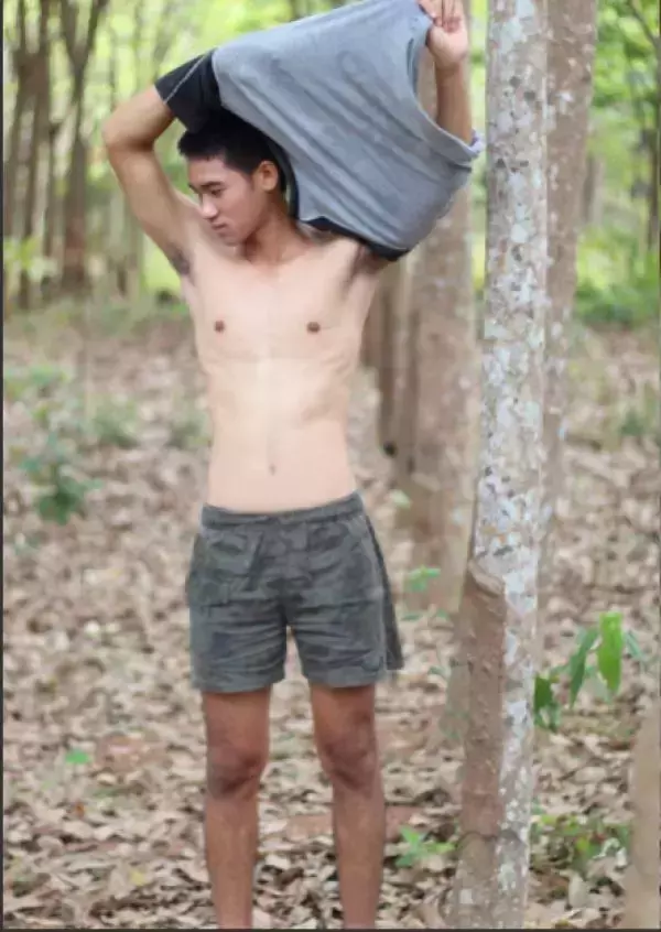 Alexis Men 2
