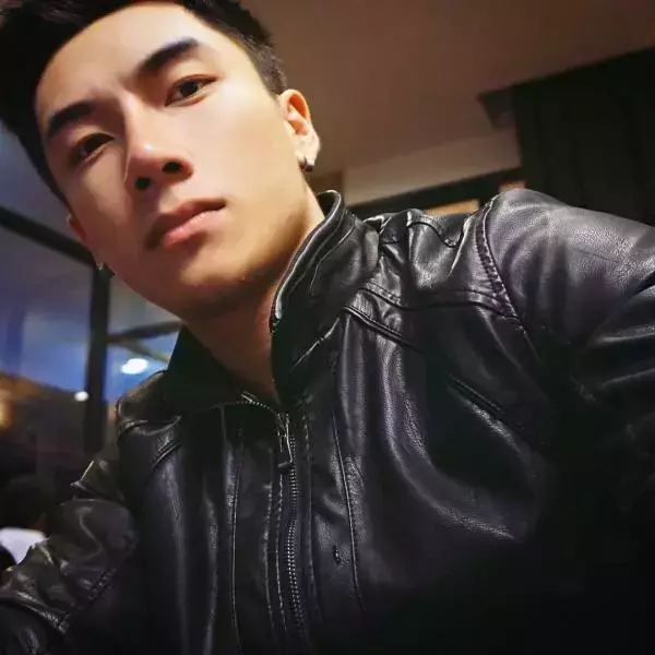 Hunger Homme | Ice Ratawit