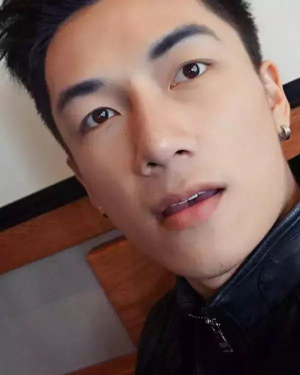 Hunger Homme | Ice Ratawit