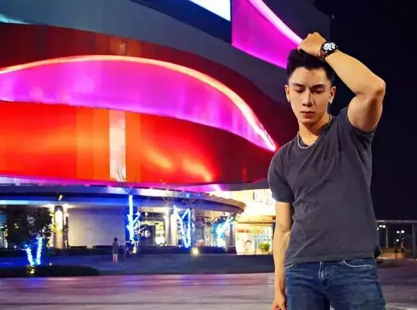 Hunger Homme | Ice Ratawit