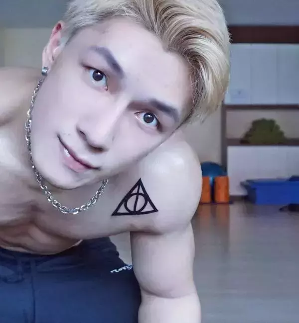Hunger Homme | Ice Ratawit