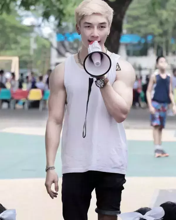Hunger Homme | Ice Ratawit