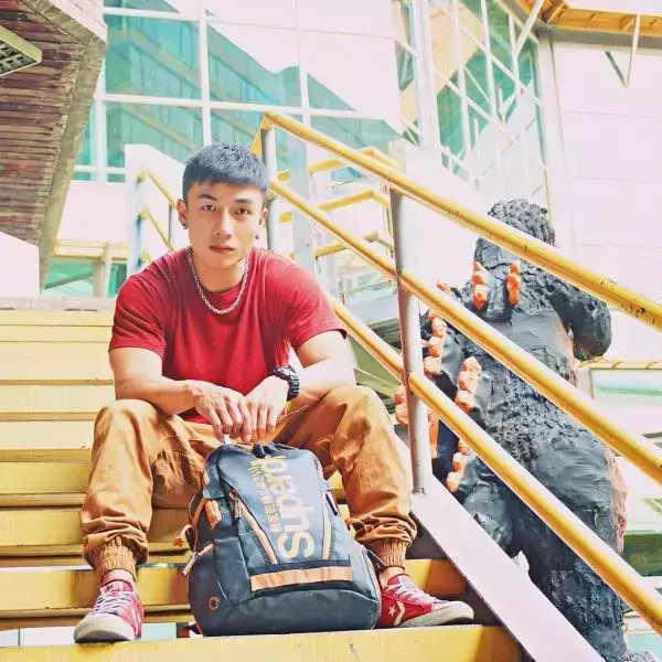 Hunger Homme | Ice Ratawit