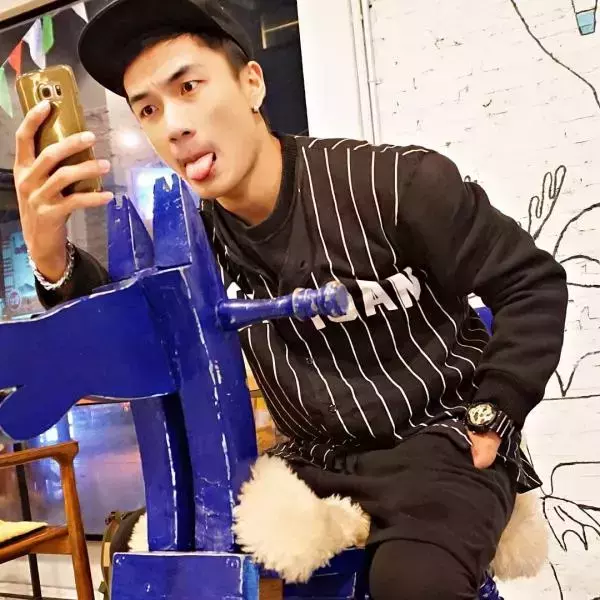 Hunger Homme | Ice Ratawit