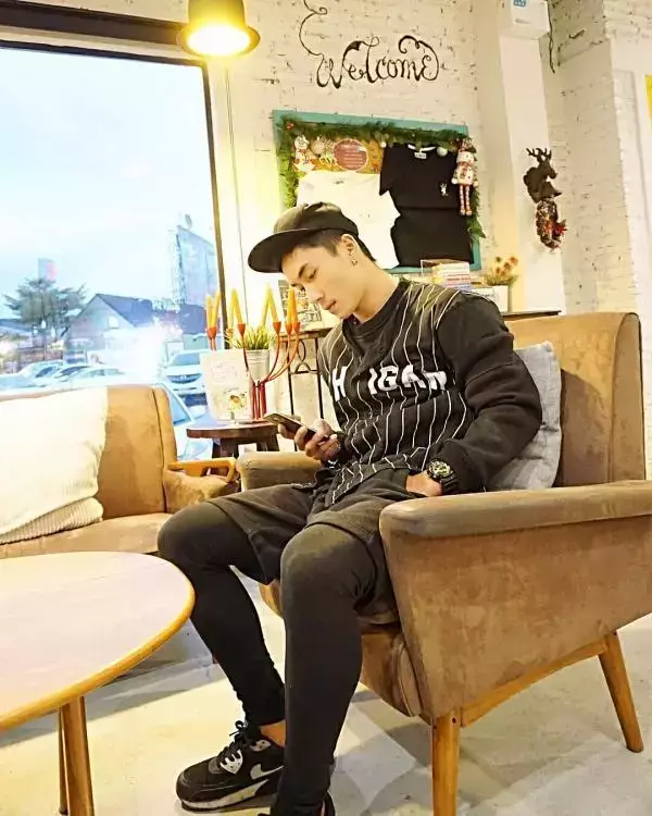 Hunger Homme | Ice Ratawit
