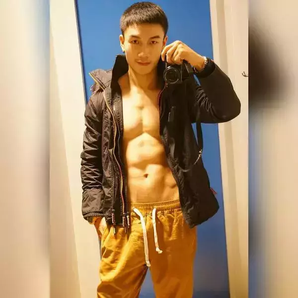 Hunger Homme | Ice Ratawit