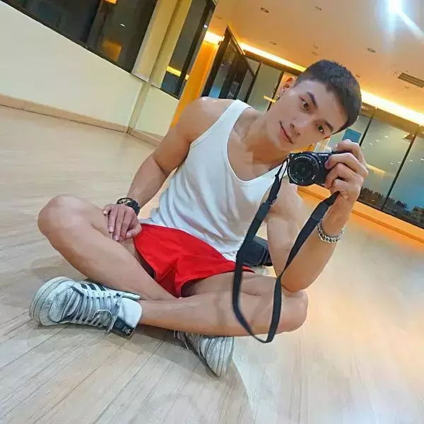 Hunger Homme | Ice Ratawit