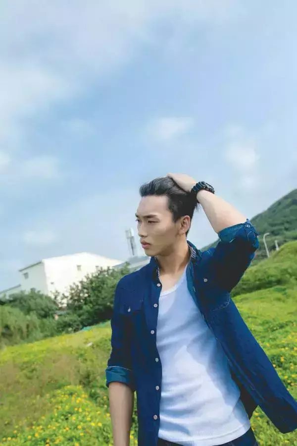 DNA Blue 01-Andrew
