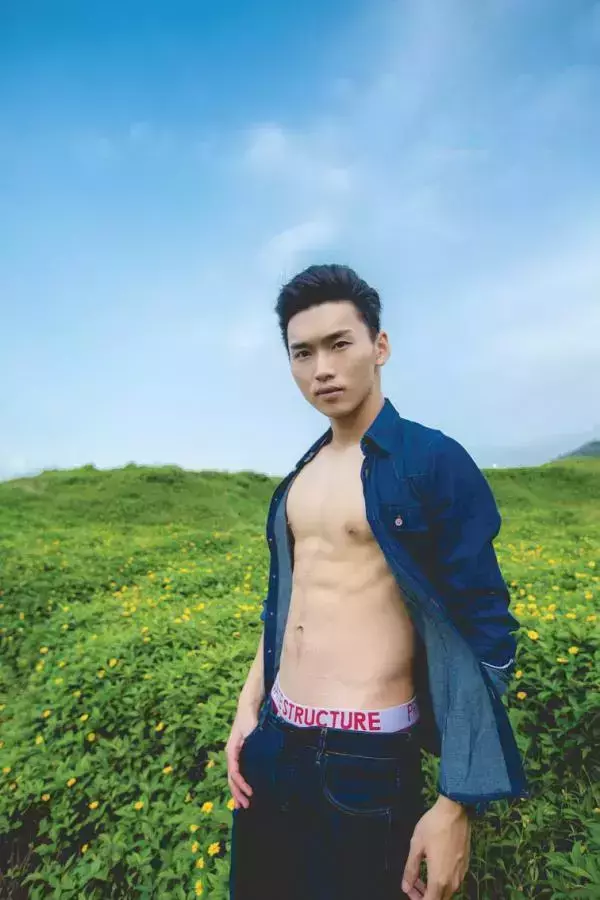 DNA Blue 01-Andrew