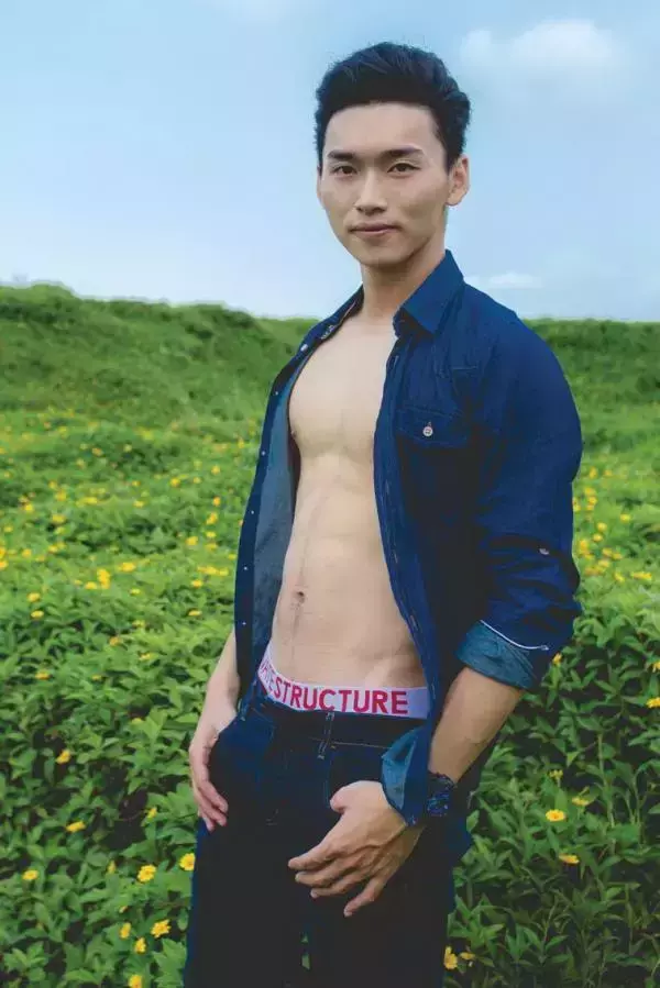 DNA Blue 01-Andrew