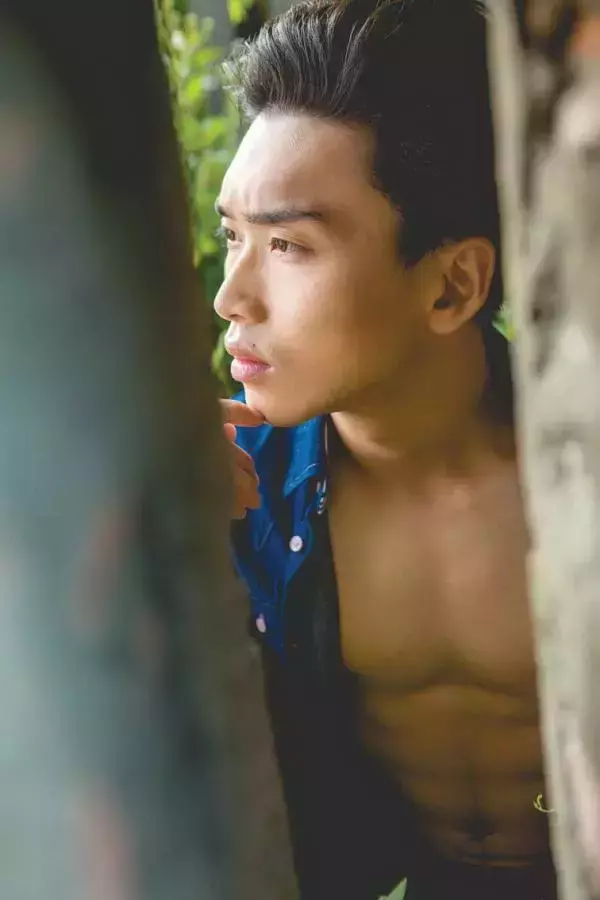 DNA Blue 01-Andrew