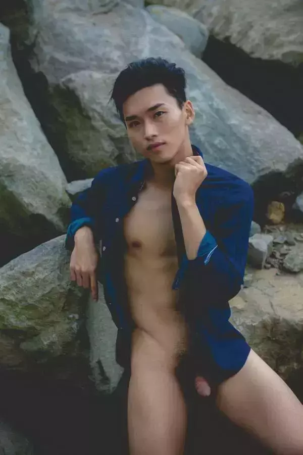 DNA Blue 01-Andrew