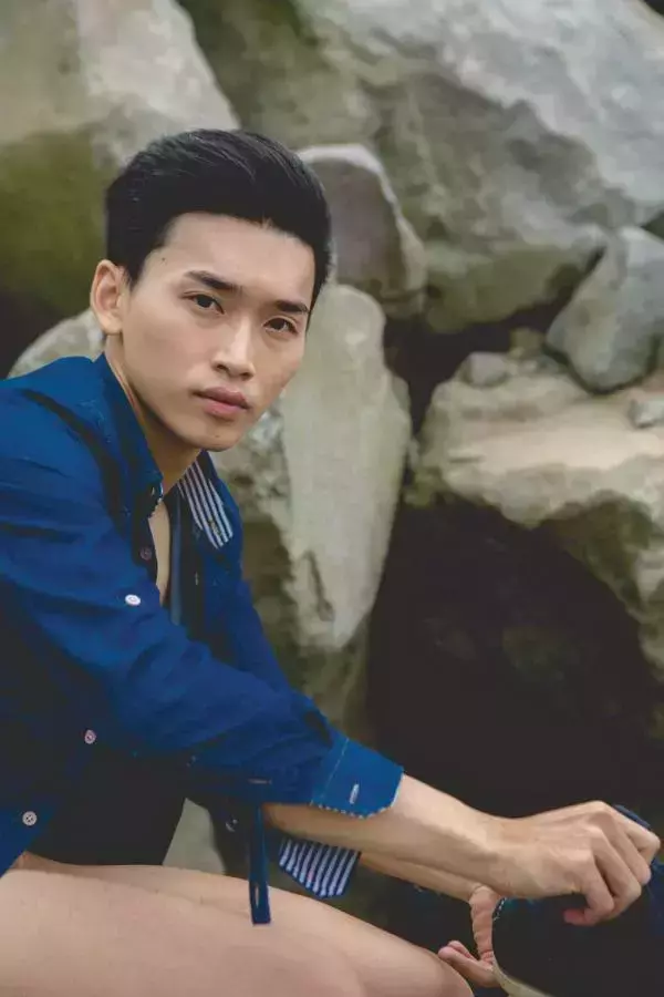 DNA Blue 01-Andrew