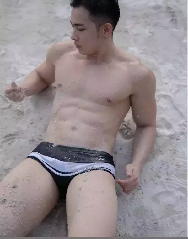 [PHOTO SET] SOUL ISSUE 5 – RAIN IS COMING