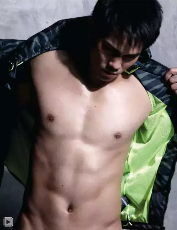 Attitude January 2013