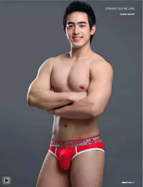 Attitude October 2012